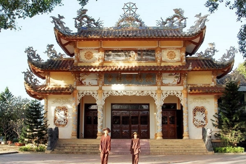 Đi lễ chùa ở Ninh Thuận